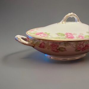 Haviland Limoges for Dulin & Martin Footed Tureen Featuring Roses